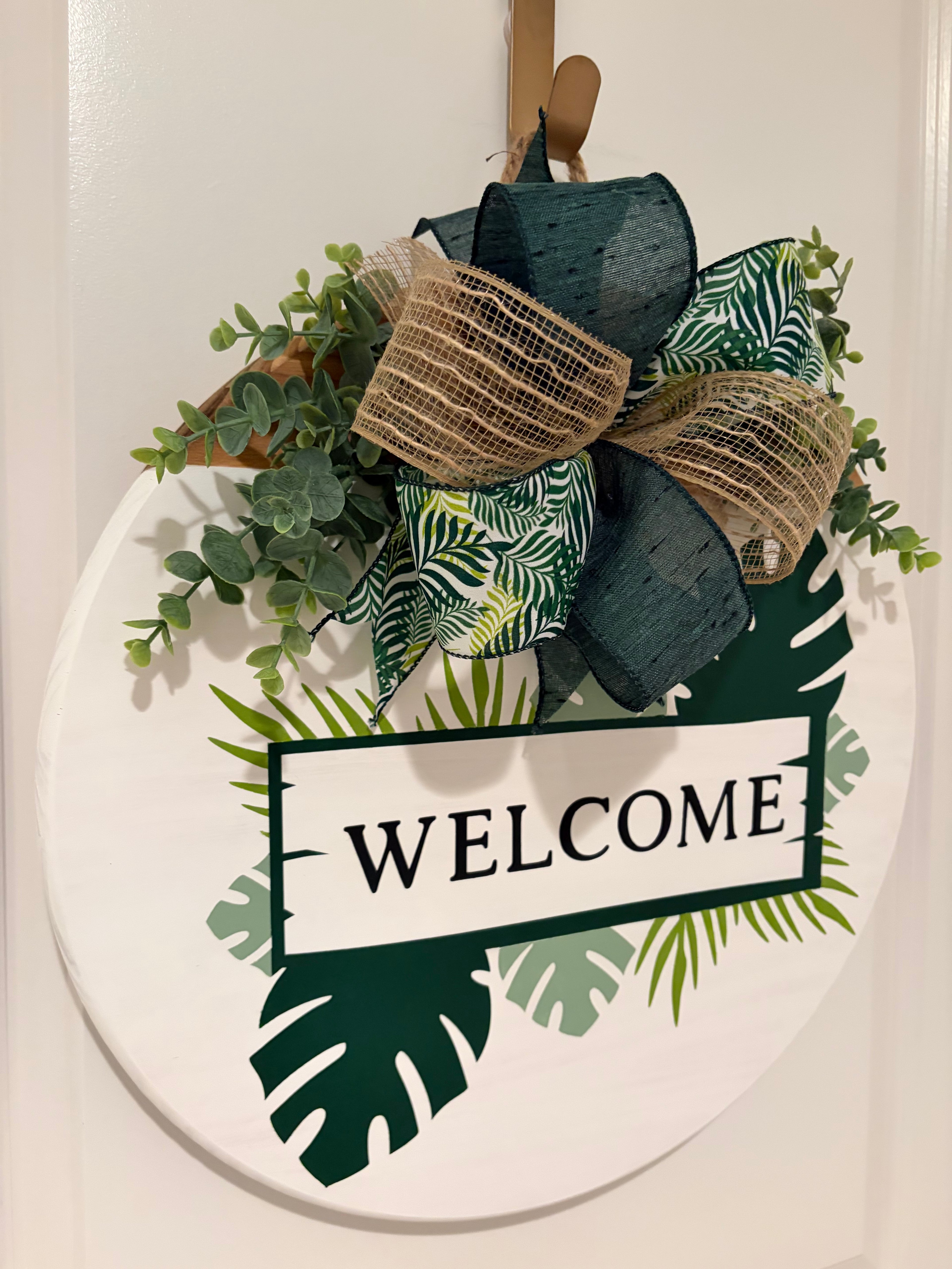 Door Hanger - Welcome Monstera Leaf