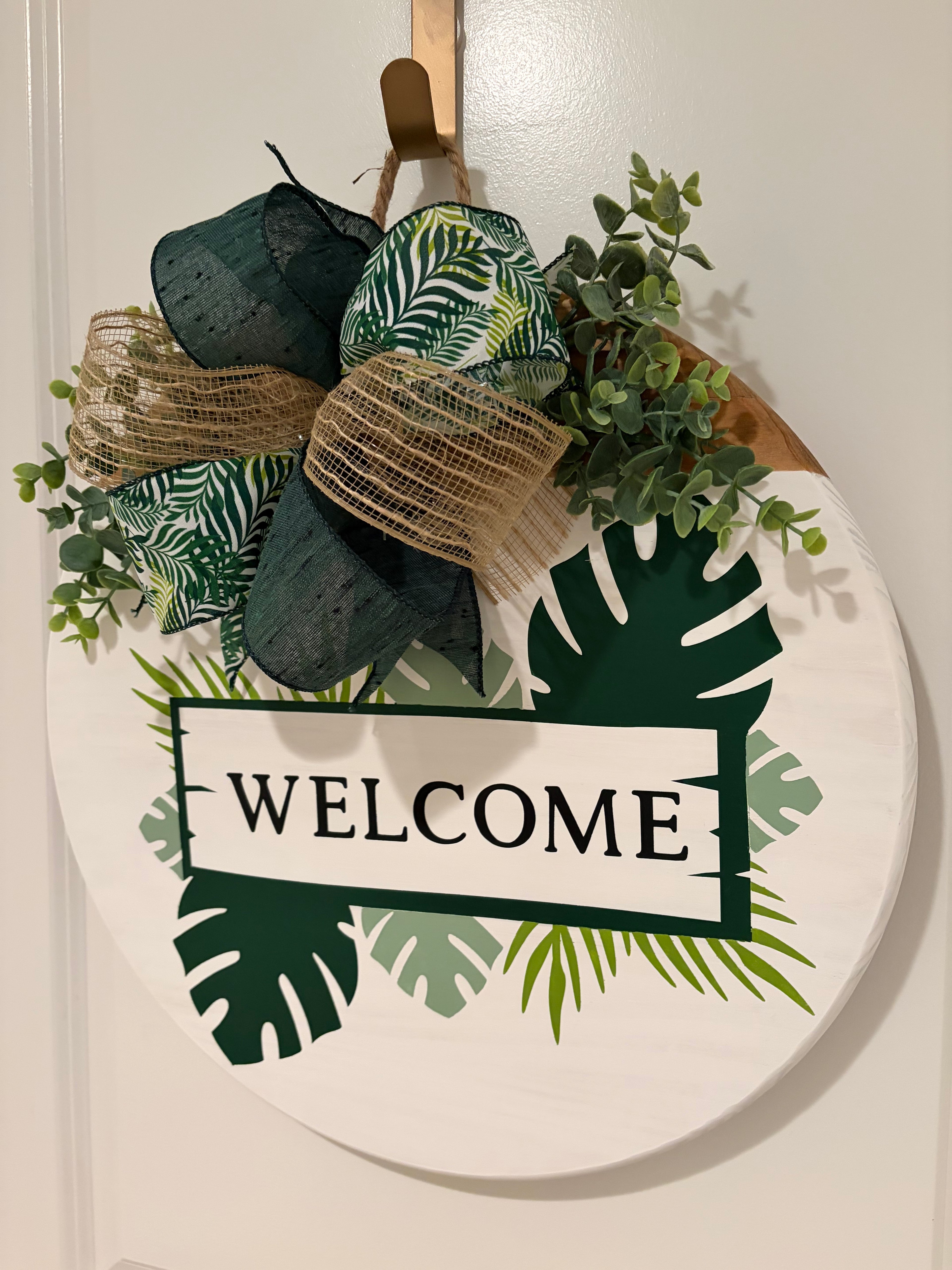 Door Hanger - Welcome Monstera Leaf