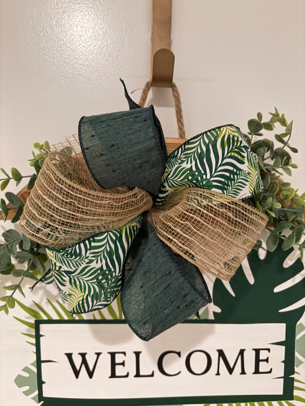 Door Hanger - Welcome Monstera Leaf