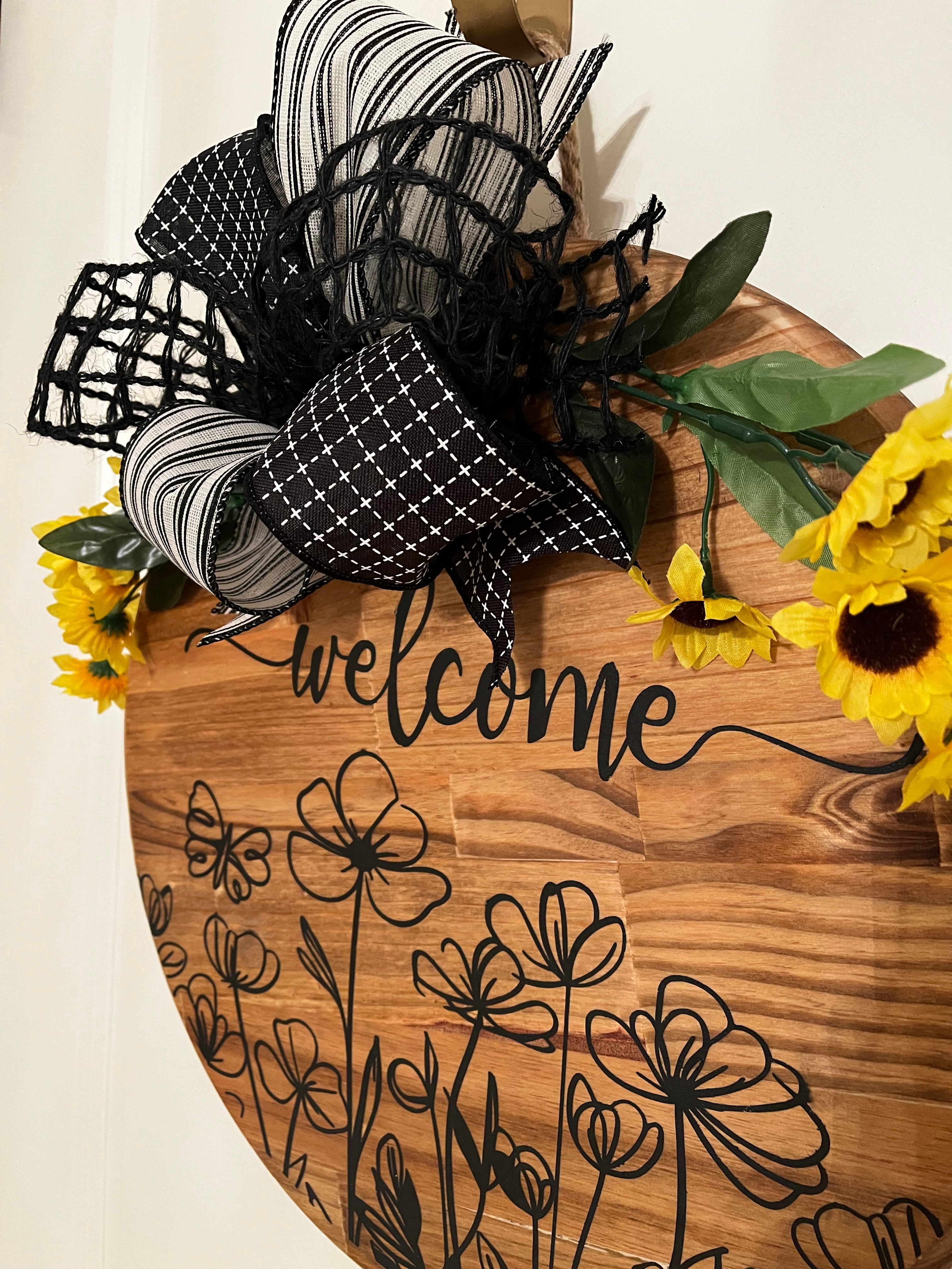 Door Hanger - Welcome w/Wildflowers