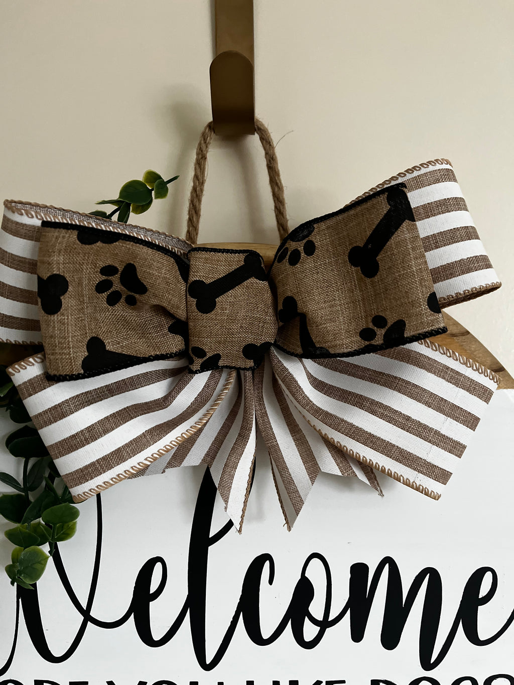 Door Hanger - Welcome Hope you Like Dogs