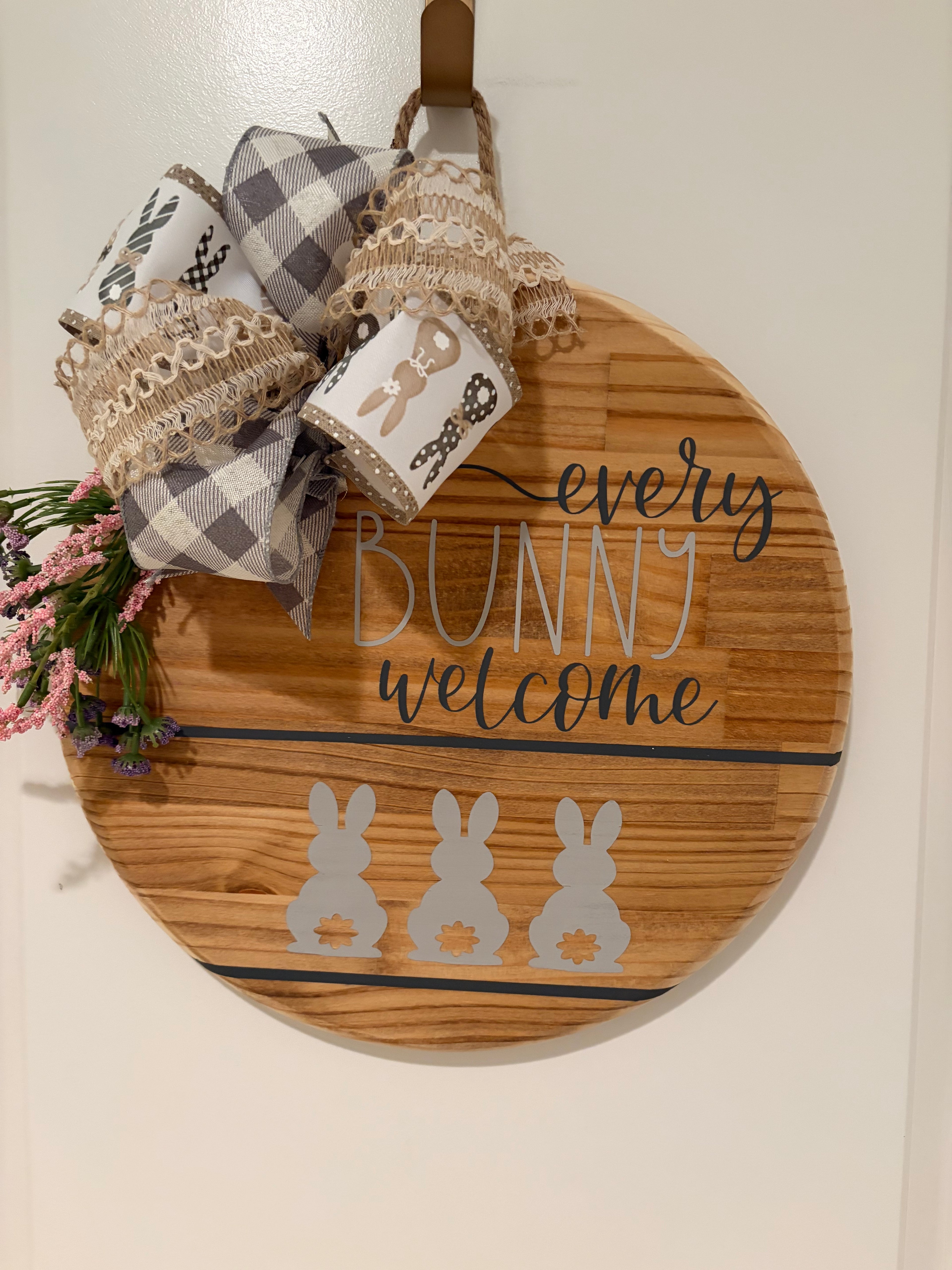 Door Hanger - Every Bunny Welcome