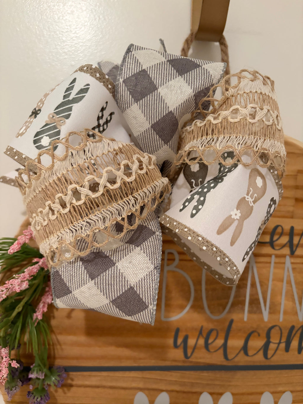 Door Hanger - Every Bunny Welcome