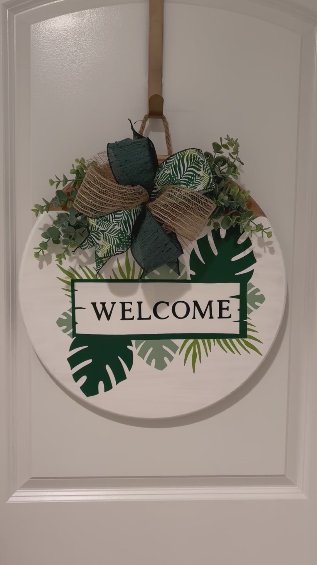 Door Hanger - Welcome Monstera Leaf
